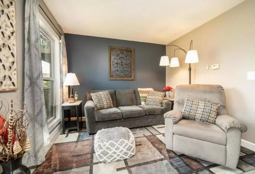 Pointe Royale Golf Resort