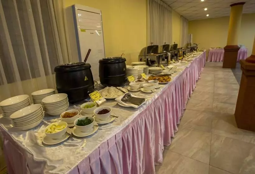Acacia Hotel Bagan