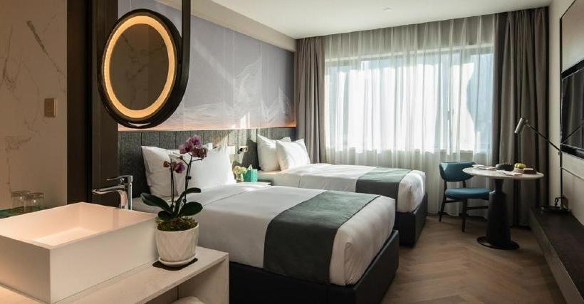 Отель Amber Residence