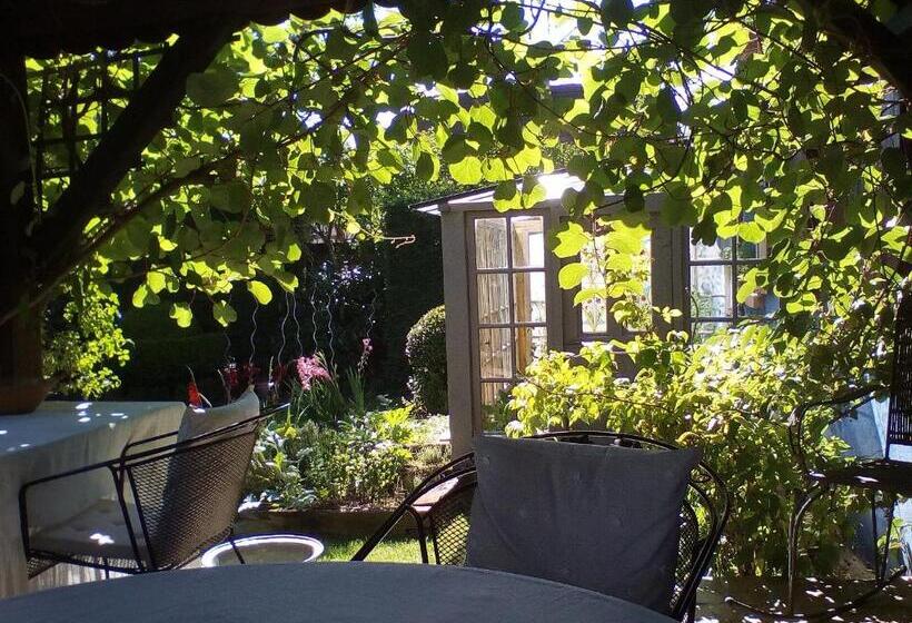 مبيت وإفطار Aux Temps D Avant