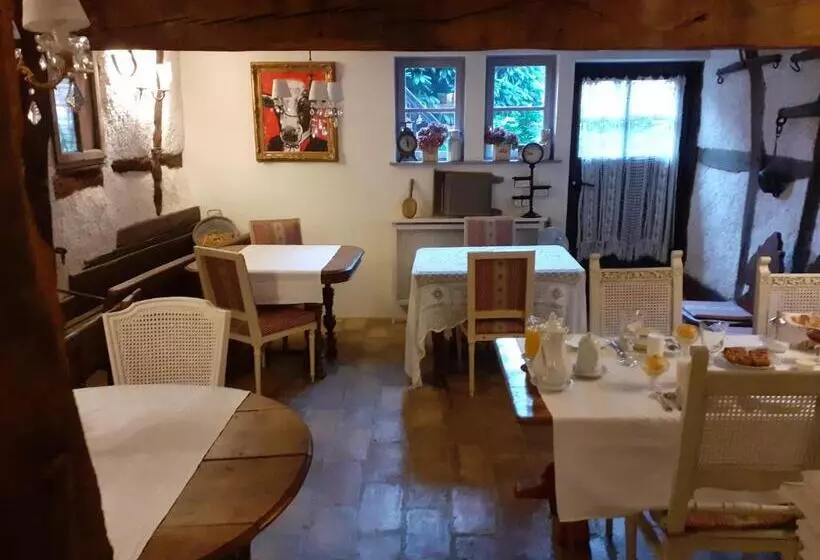 ベッドアンドブレックファースト Aux Temps D Avant