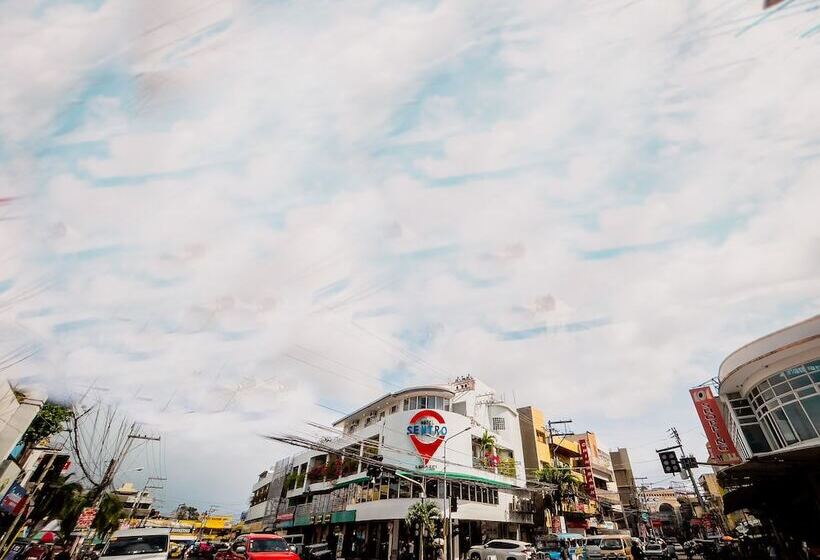 ホテル Sentro Legazpi