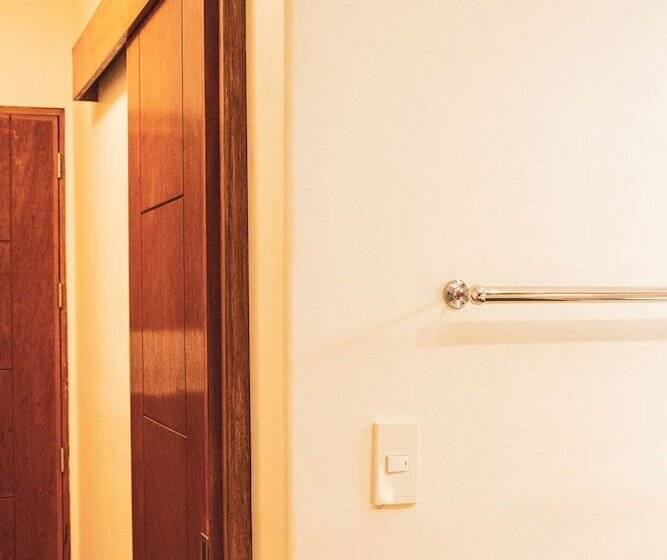 ホテル Sentro Legazpi