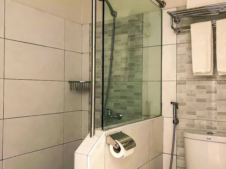 ホテル Sentro Legazpi