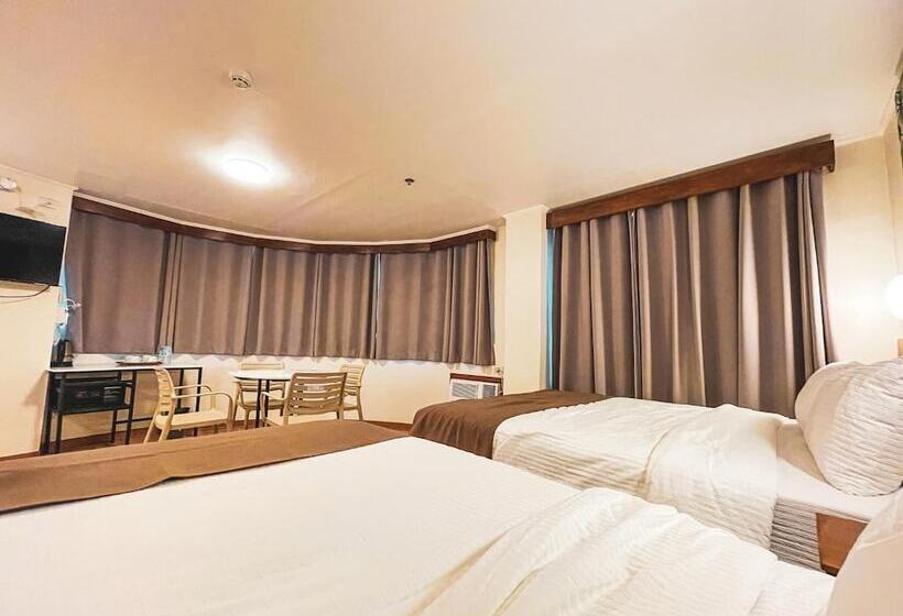 ホテル Sentro Legazpi