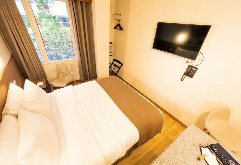 ホテル Sentro Legazpi