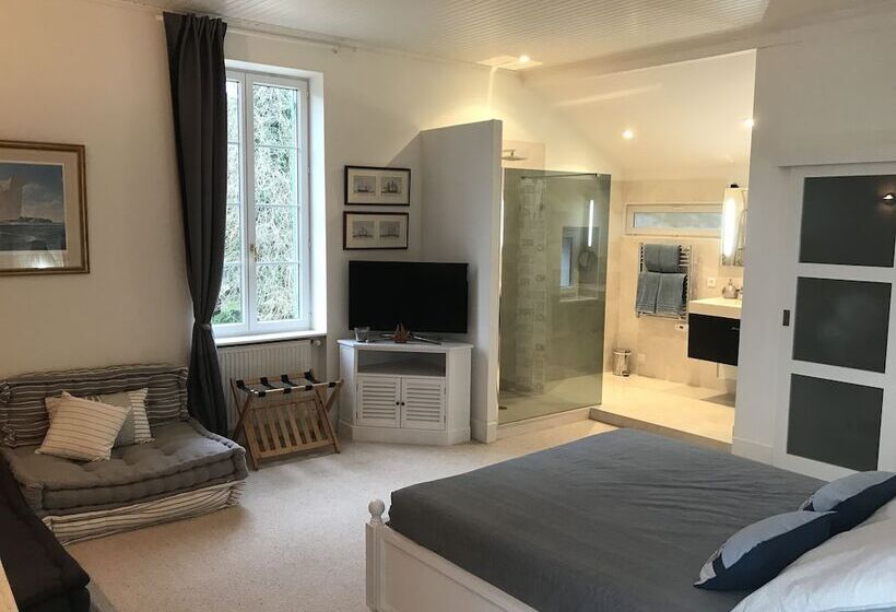 Bed and Breakfast Domaine Du Beau Rivage