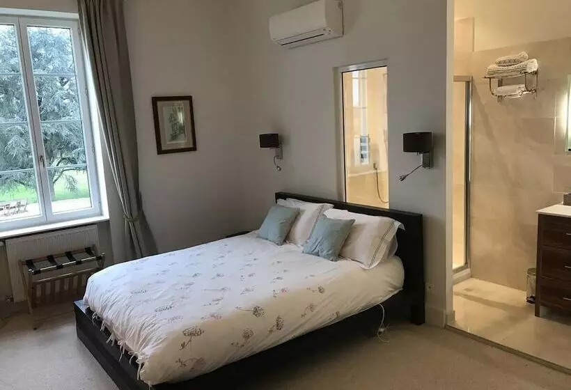 ベッドアンドブレックファースト Domaine Du Beau Rivage