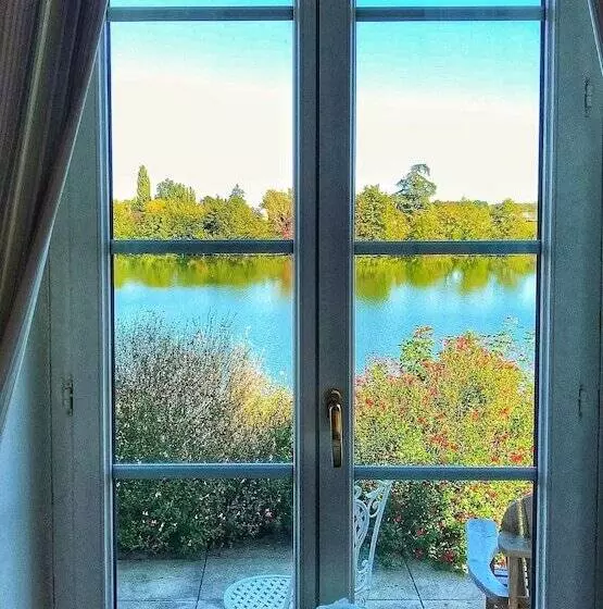 ベッドアンドブレックファースト Domaine Du Beau Rivage