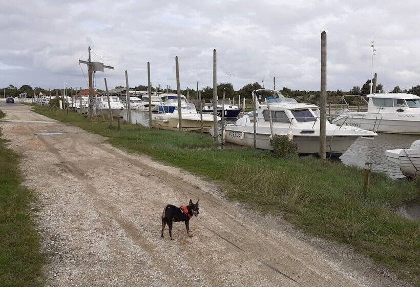 住宿加早餐 La Chambre D Hotes Chez Titi