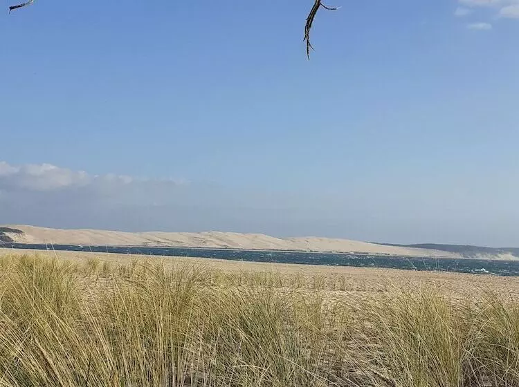 تختخواب و صبحانه La Chambre D Hotes Chez Titi