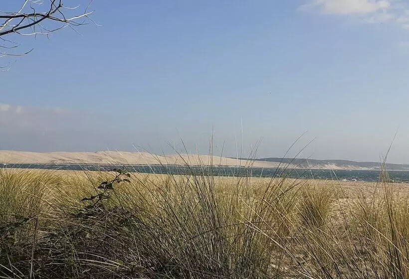 تختخواب و صبحانه La Chambre D Hotes Chez Titi