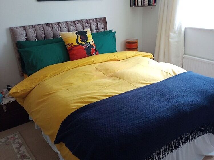 住宿加早餐  The Willow