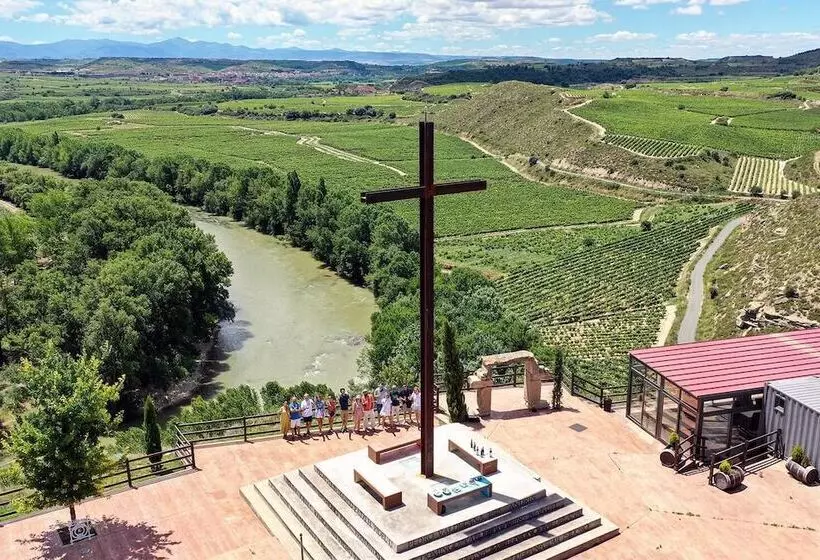 Maaseutuhotelli Agroturismo Valdelana