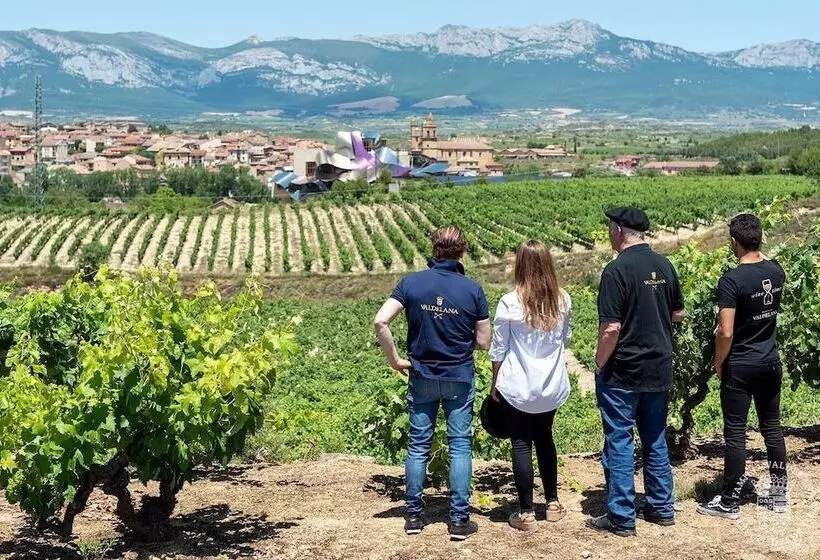 Maaseutuhotelli Agroturismo Valdelana