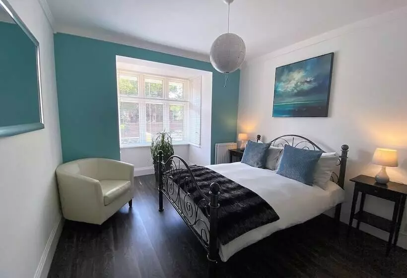 ペンション Harlestone Retreat  Adults Only