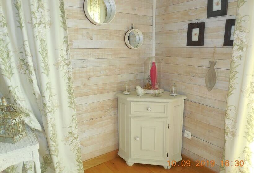 پانسیون La Maison Bleue