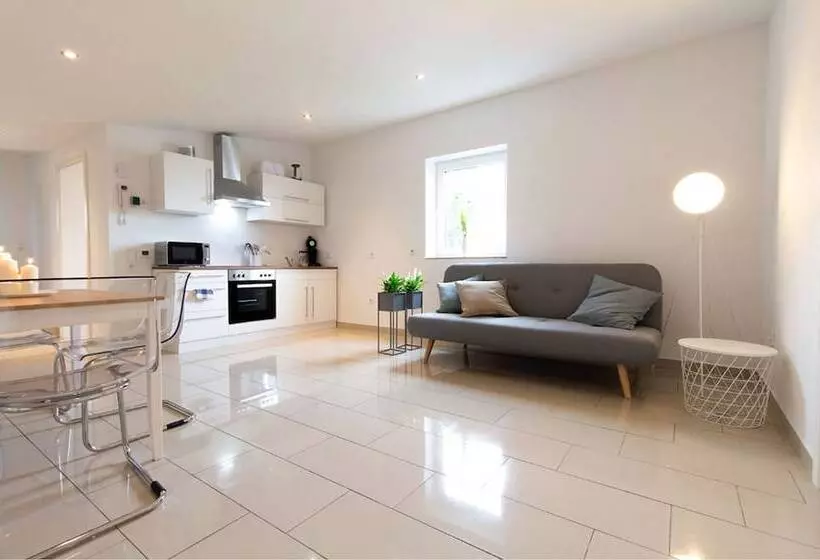 T & T Suites Raunheim