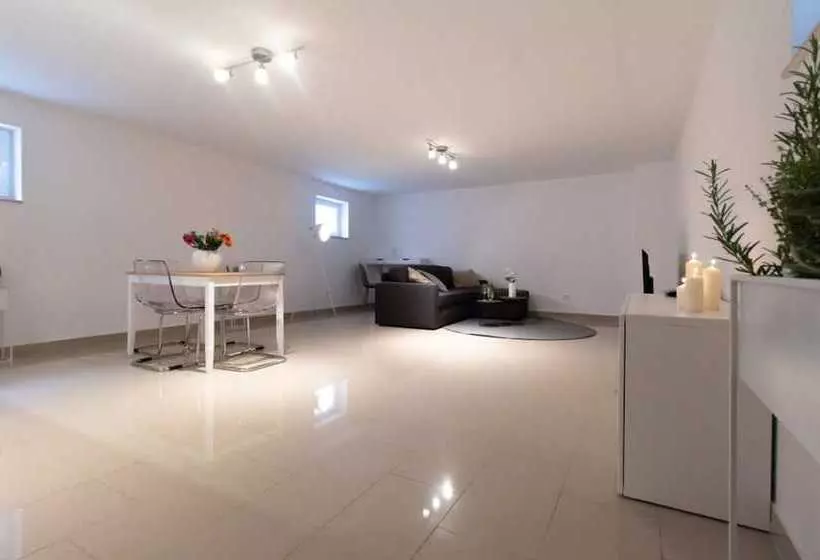 T & T Suites Raunheim