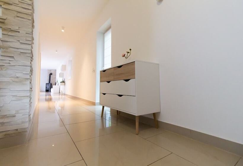 T & T Suites Raunheim