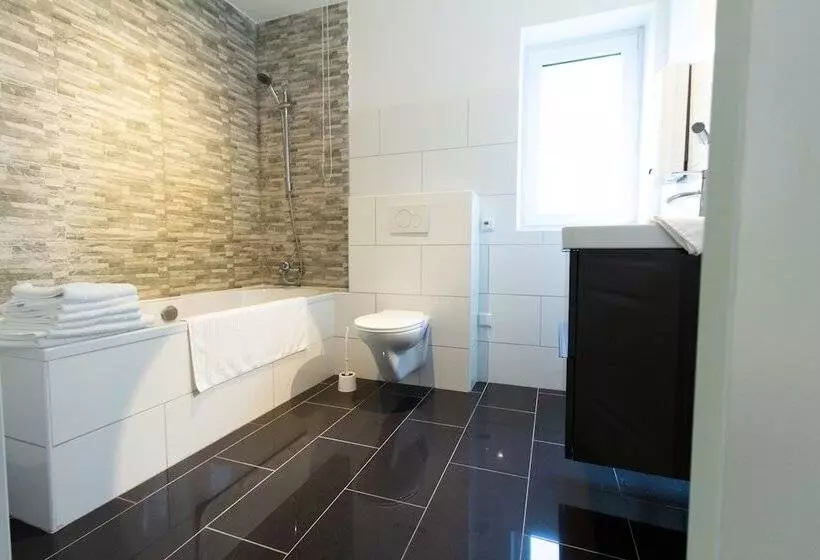 T & T Suites Raunheim