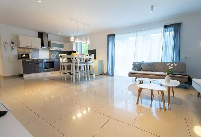 T & T Suites Raunheim