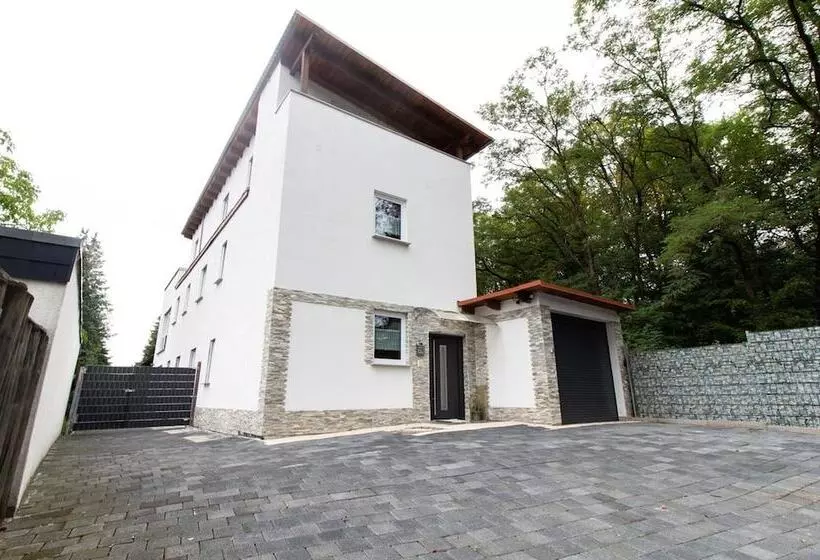 T & T Suites Raunheim