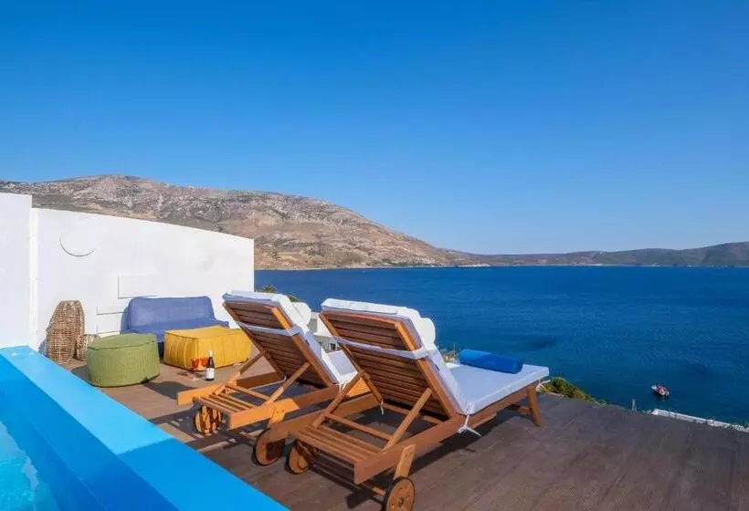 Aelia Collection Suites   Adults Only