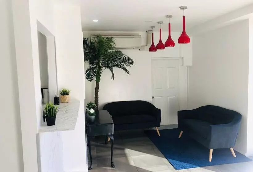 Retkeilymaja St Kilda Accommodation