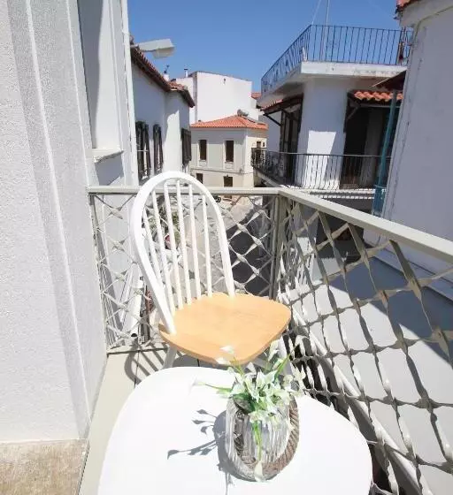 تختخواب و صبحانه L Anima Boutique Suites