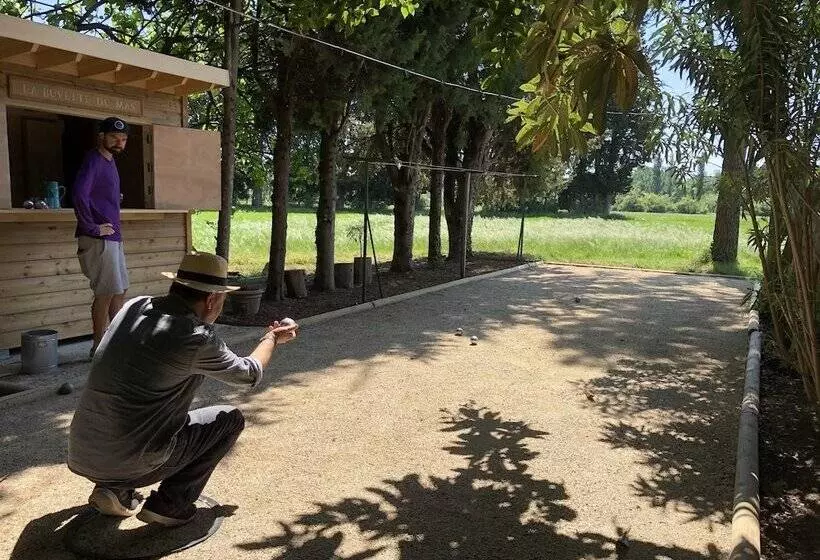 Aamiaismajoitus (B&B) Le Mas De La Sorgue