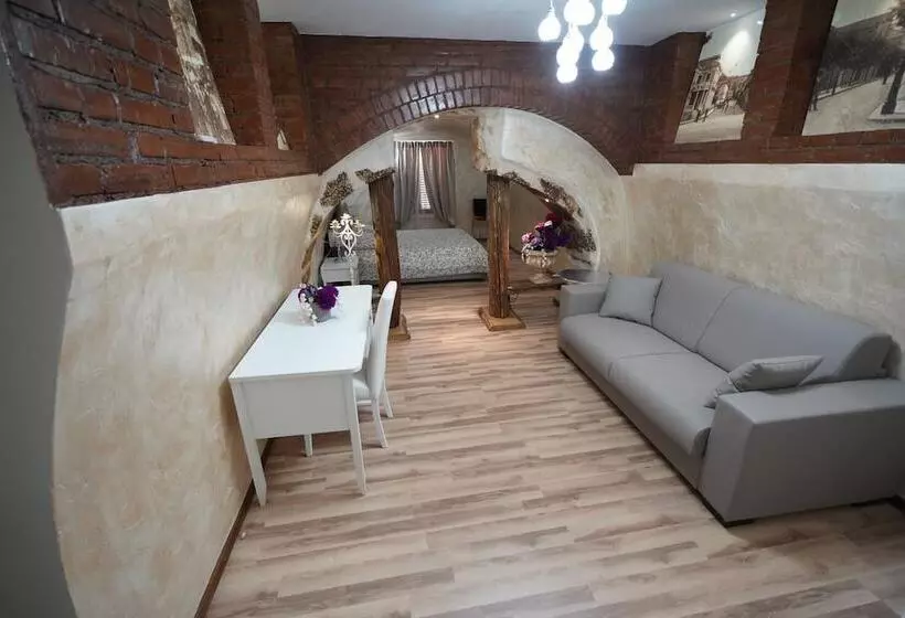 ベッドアンドブレックファースト Residenza Vecchi Tempi