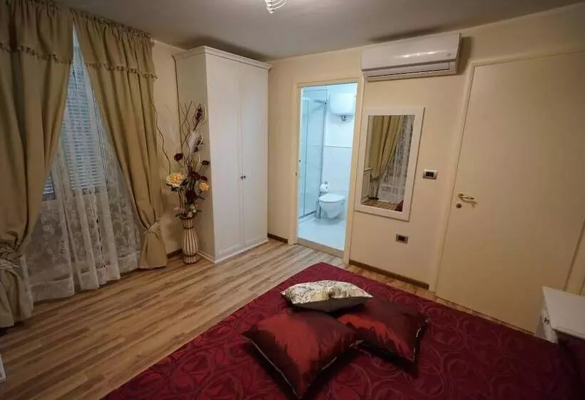 ベッドアンドブレックファースト Residenza Vecchi Tempi