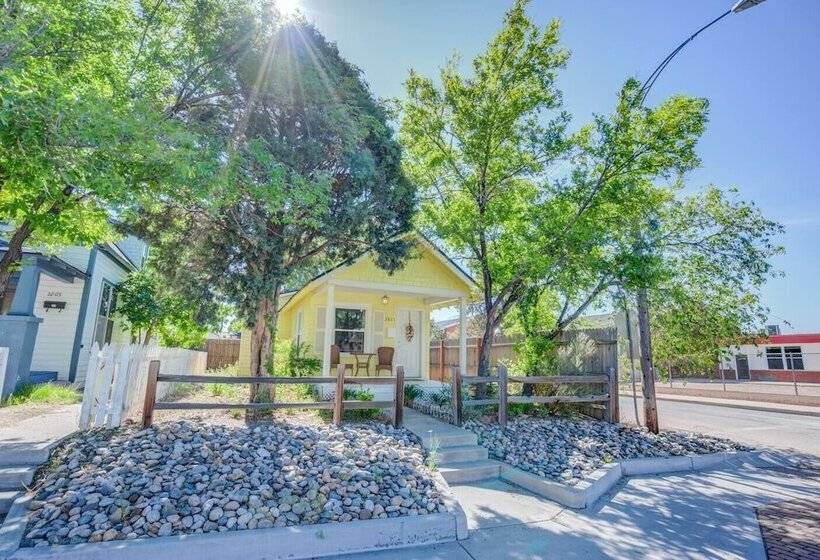 Craft Brewery Perfection! Charming & Dog Friendly