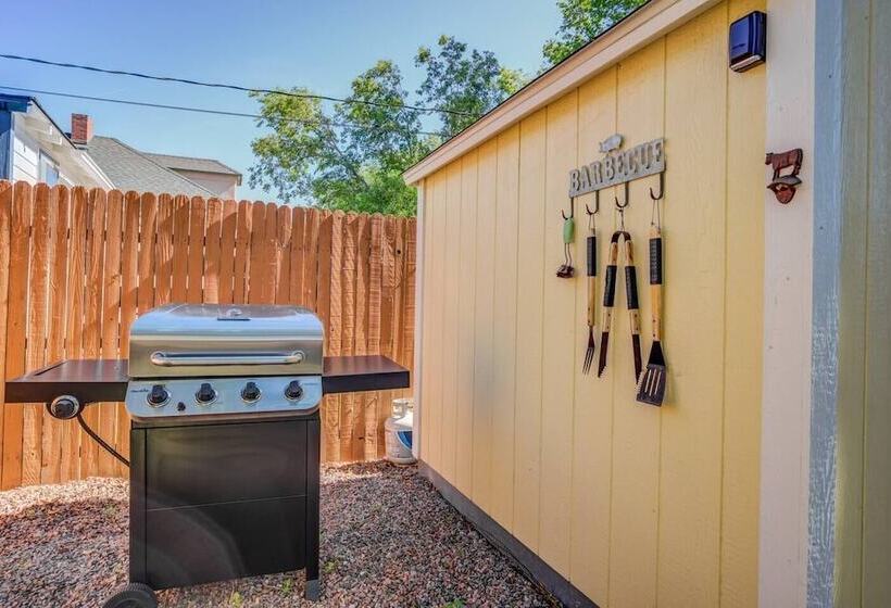 Craft Brewery Perfection! Charming & Dog Friendly