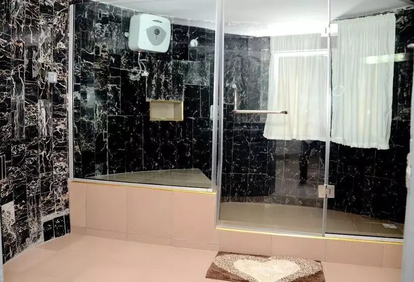 Cynarisso Hotel Lagos