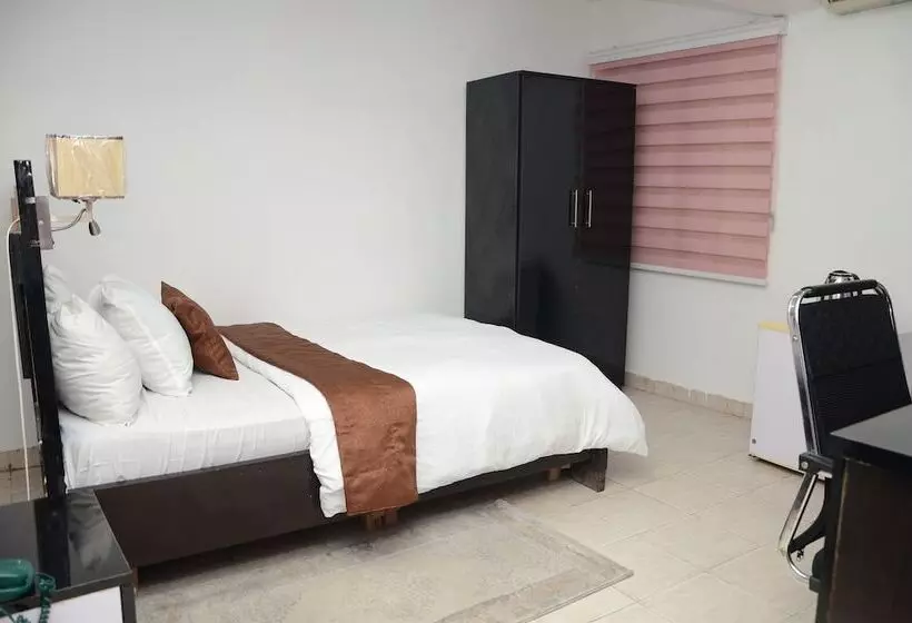 Cynarisso Hotel Lagos