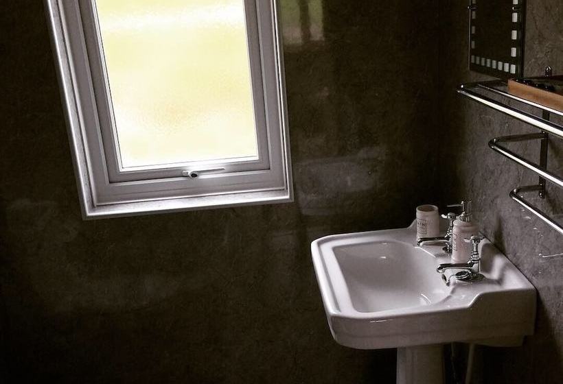 Fashven Bed & Breakfast