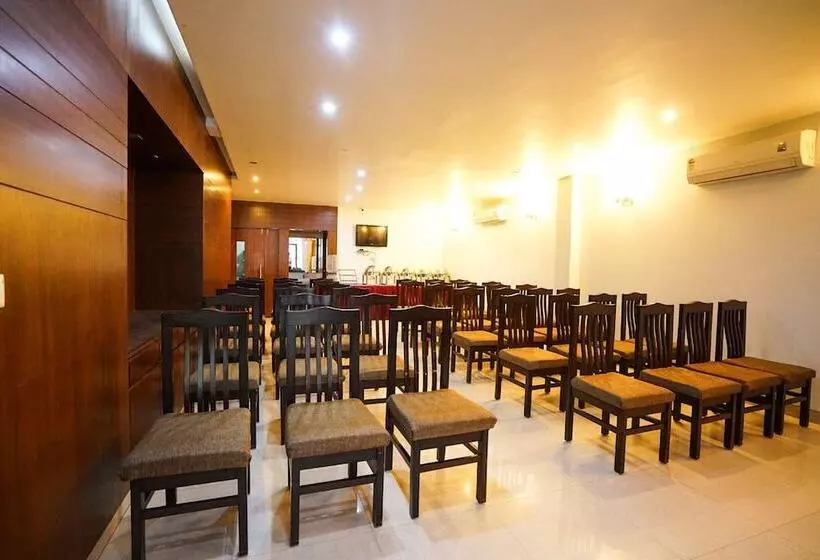 Hôtel Aarya Inn