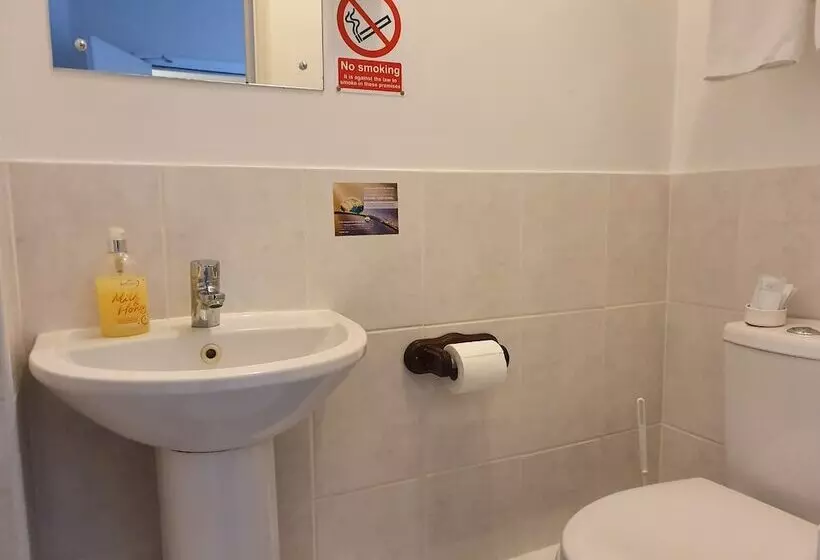 Hotelli Bleriots Belper House