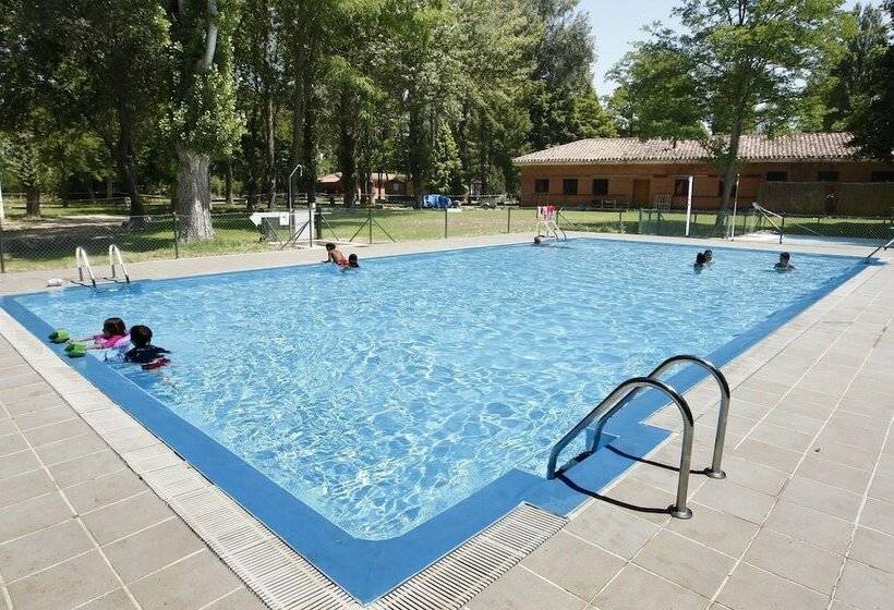 בית מלון כפרי Camping Fuentes Blancas