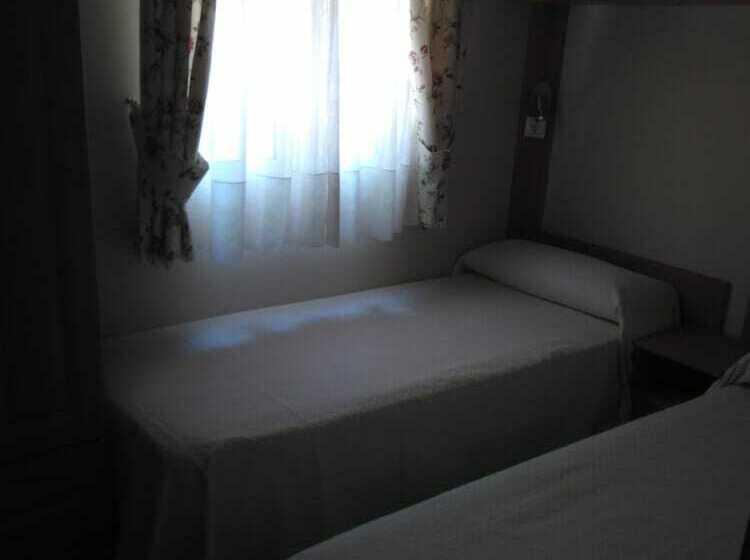 בית מלון כפרי Camping Fuentes Blancas