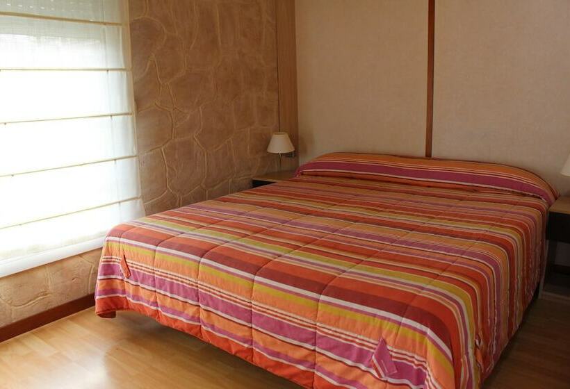 בית מלון כפרי Camping Fuentes Blancas