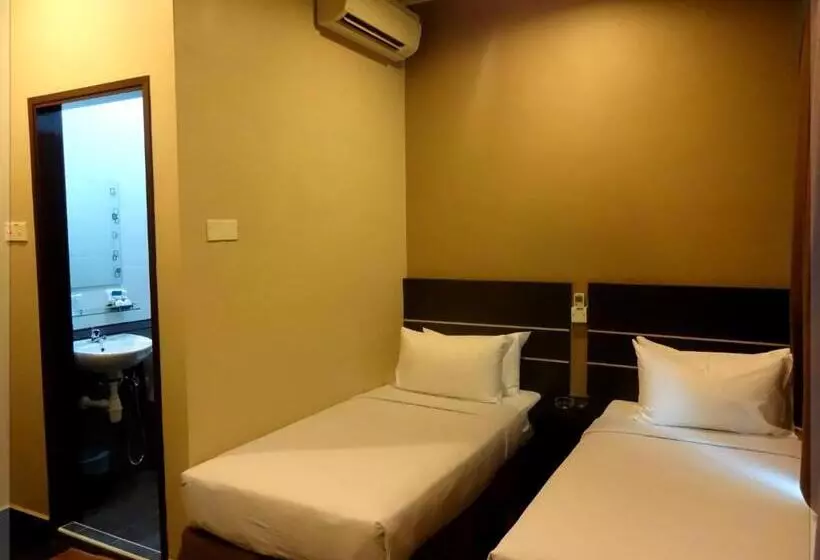 Goodhope Hotel, Kelana Mall