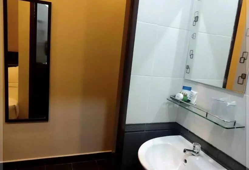 Goodhope Hotel, Kelana Mall