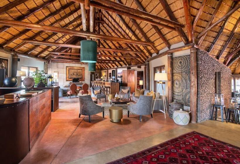 هتل Hoodia Desert Lodge