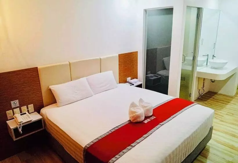 Hotelli Mayumi Lodge