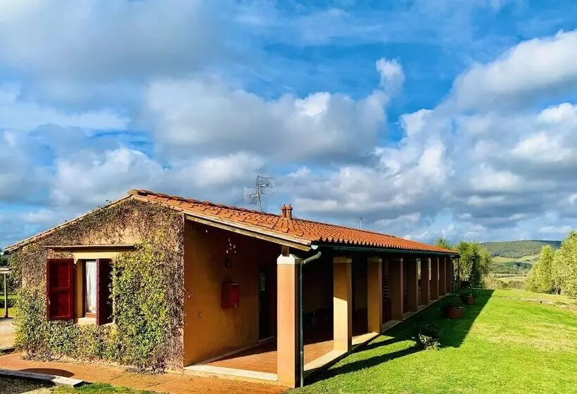 Maaseutuhotelli Tenuta Agricola Fraschiera