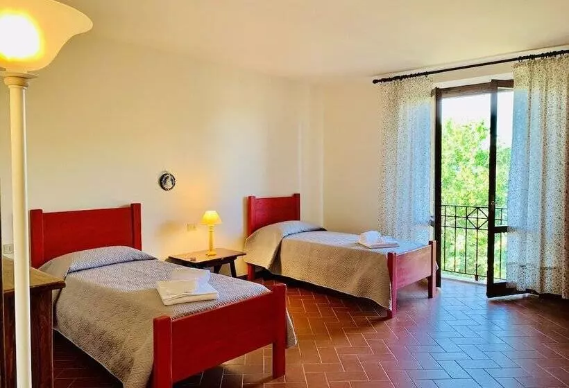 Maaseutuhotelli Tenuta Agricola Fraschiera