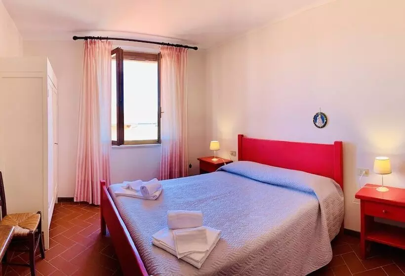 Maaseutuhotelli Tenuta Agricola Fraschiera